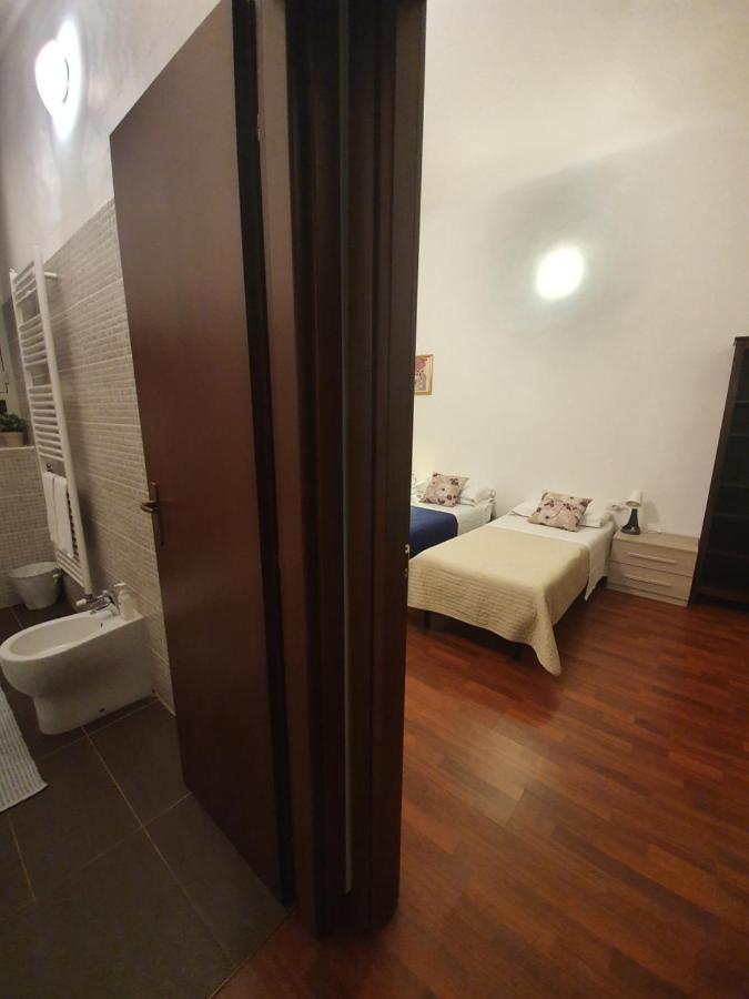 Arena Suite All Comforts - With Free Parking Garage Per Qualified Rate - Con Parcheggio Incluso Per Le Tariffe Qualificanti - Metro Verde Greenline Moscova Milano Dış mekan fotoğraf